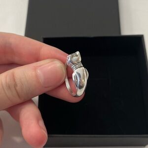 Sterling silver cat ring